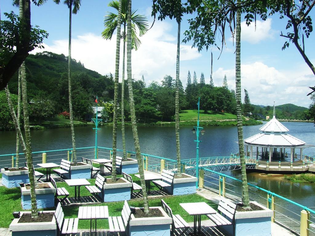 Brookside Valley Resort Rayong Eksteriør billede